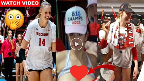 Wisconsin Volleyball Nude Laura Schumacher Leaked!